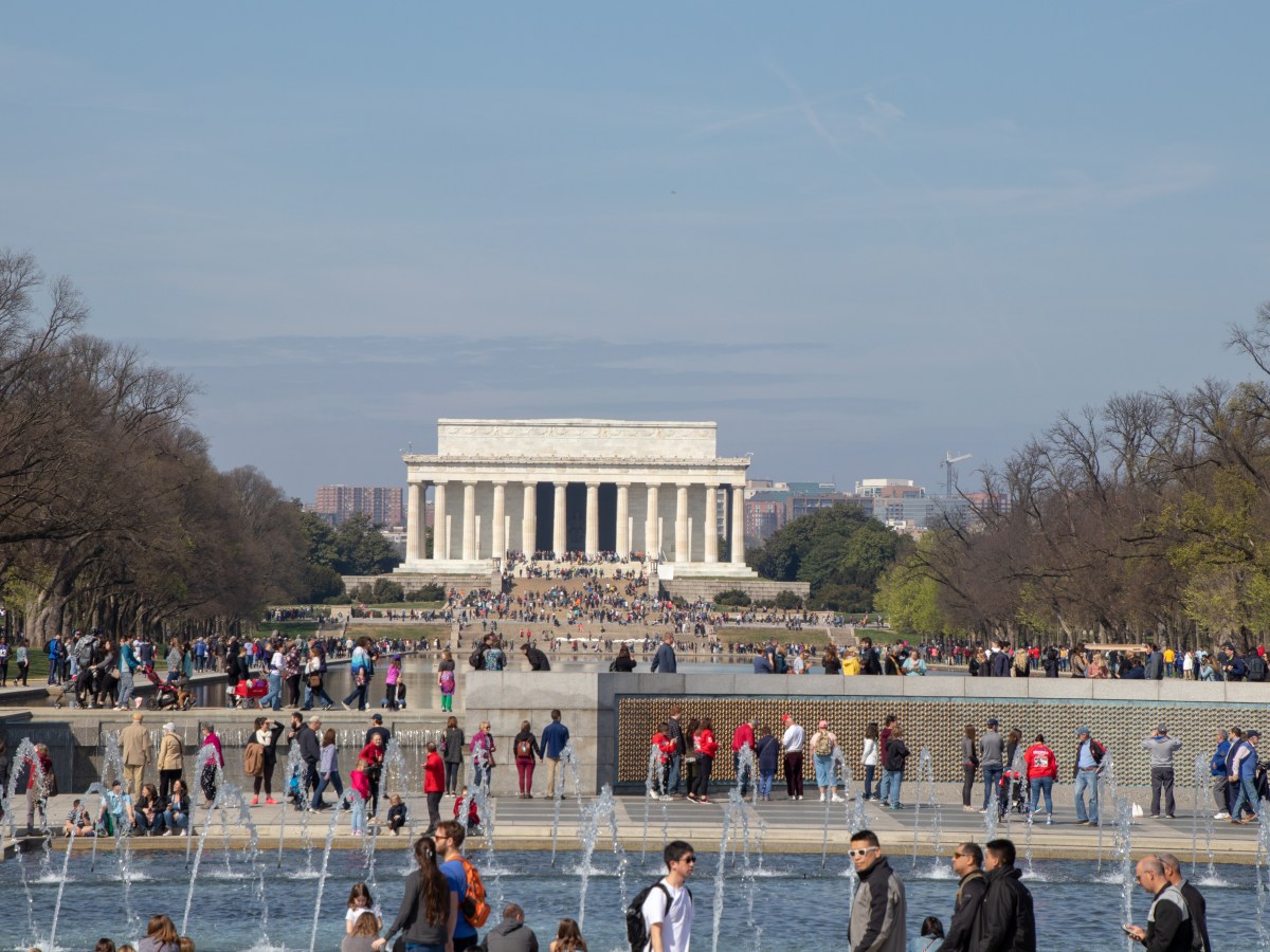 Experience the Thrill of Washington, DC: A Perfect Day of Monument&nbsp;Hopping