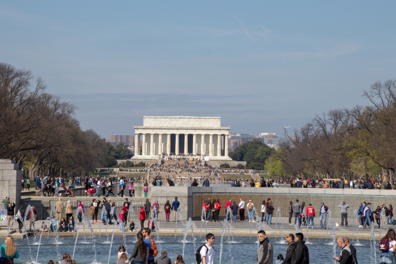 Experience the Thrill of Washington, DC: A Perfect Day of Monument Hopping