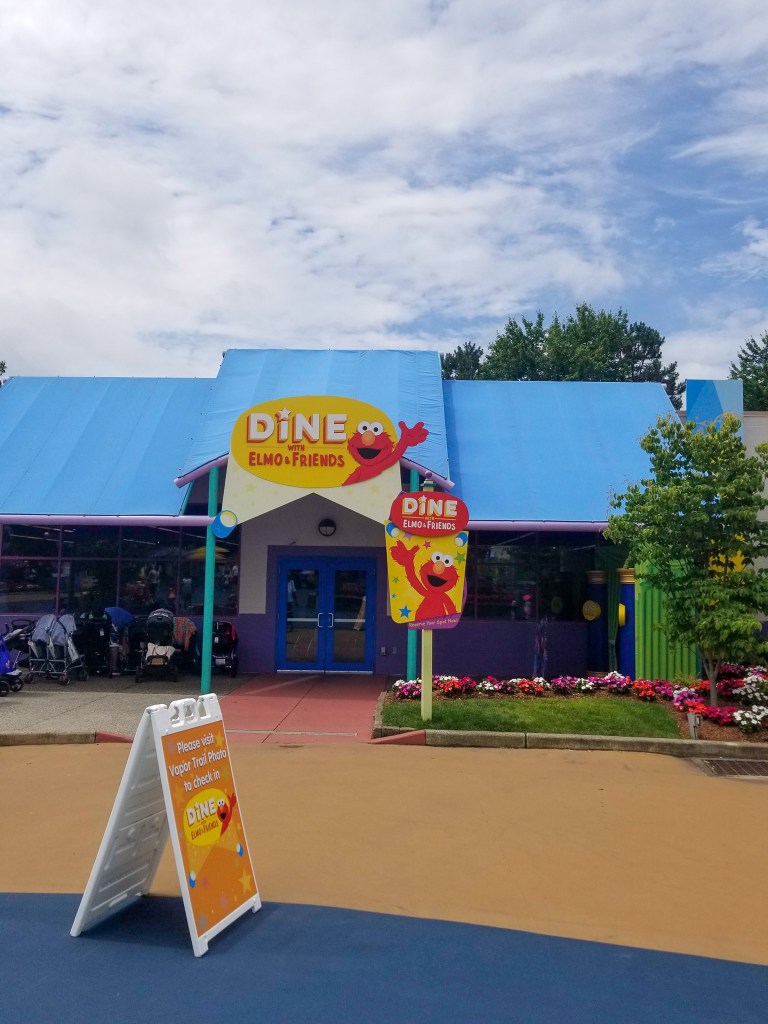 Sesame Place, Sesame Street, Dine with Elmo and Friends