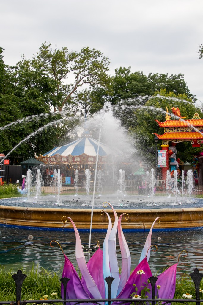 Philly, Philadelphia, Franklin Square, fountain, city, park