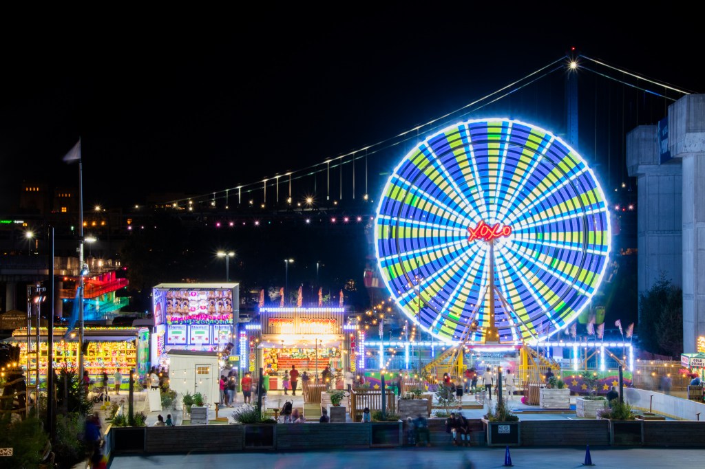 Penn's Landing, Blue Cross RiverRink, Farris Wheel,  