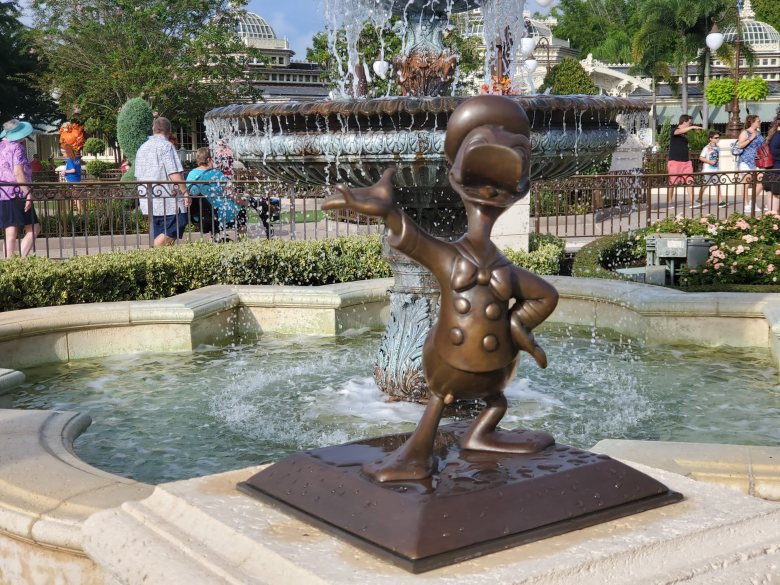 Donald Duck, Magic Kingdom, WDW, Walt Disney World, Orlando, Summer, Fall, Spring, Winter, Theme Park, Disney,