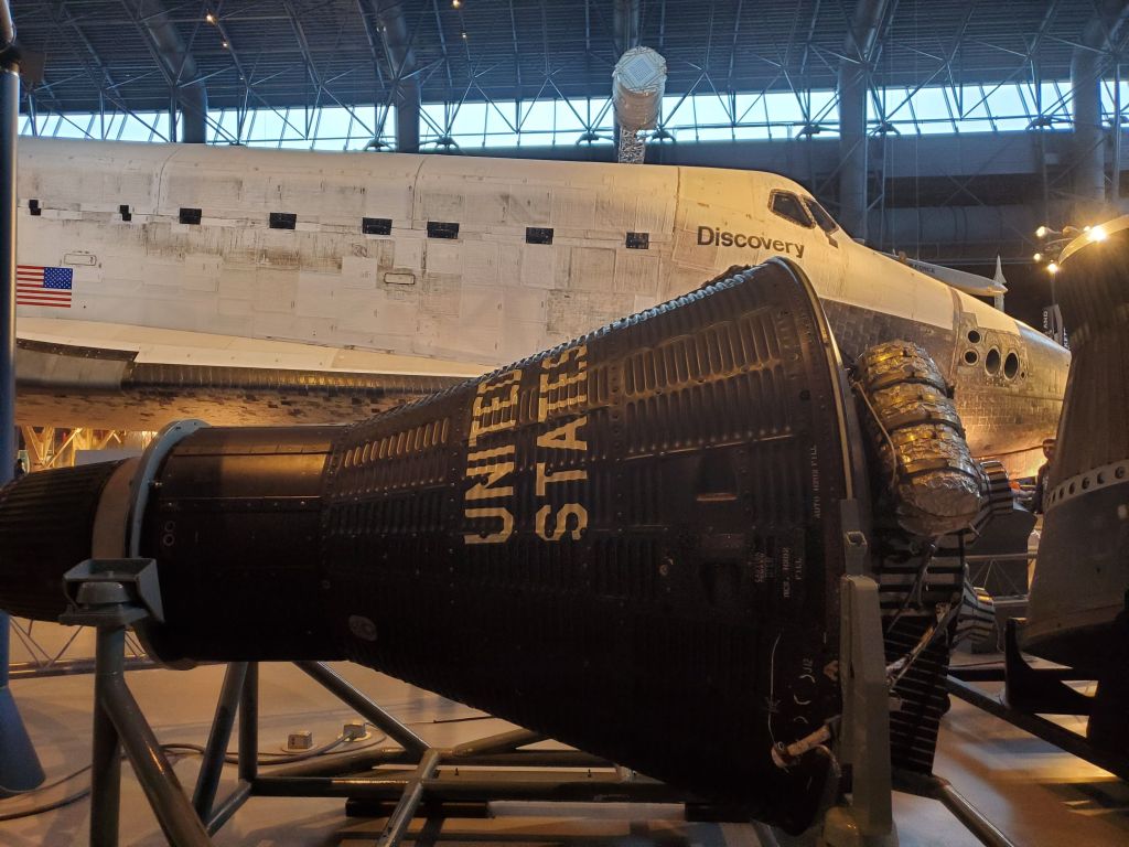 Smithsonian, Museum, Air and Space, Steven F. Udvar-Hazy Center, Washington DC, Fairfax County, VA, space travel, Discovery, Space Shuttle, Capsule, Gemini VII,
