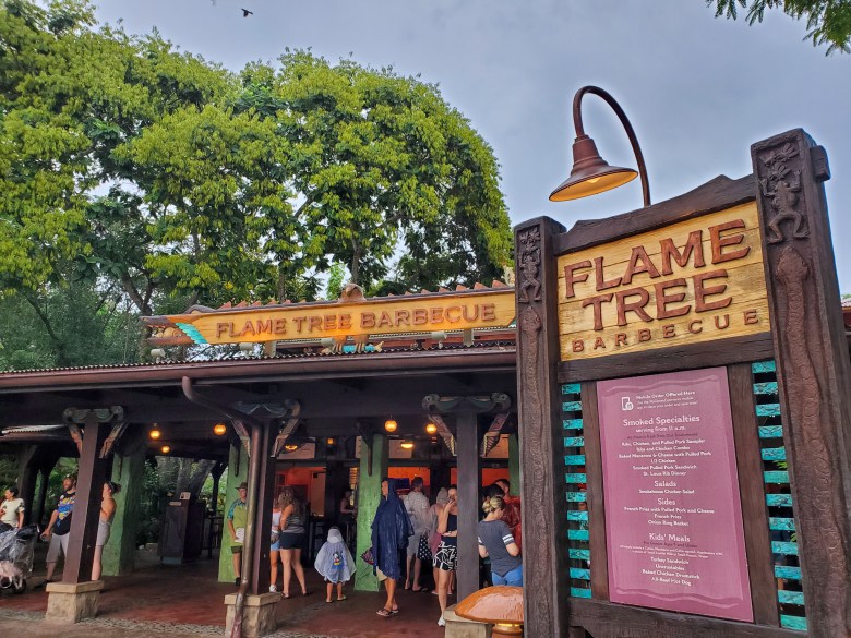 Animal Kingdom, Disney Dining Plan, DDP, WDW, Walt Disney World, quick service, food, restaurants, theme park, flame tree bbq, barbecue