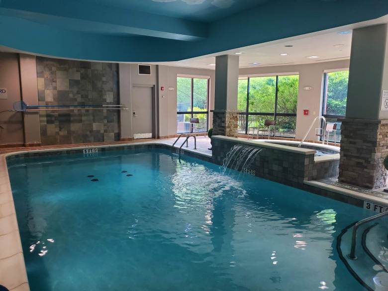 Hotel pool at the Courtyard by Marriott Pittsburgh Greensburg