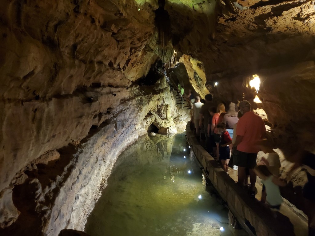 pond in Mammoth Onyx Cave at Kentucky Down Under