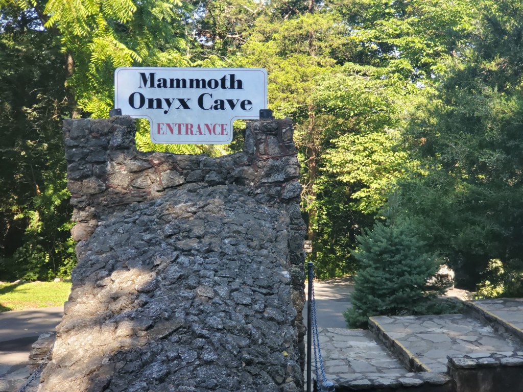 Mammoth Onyx Cave at Kentucky Down Under