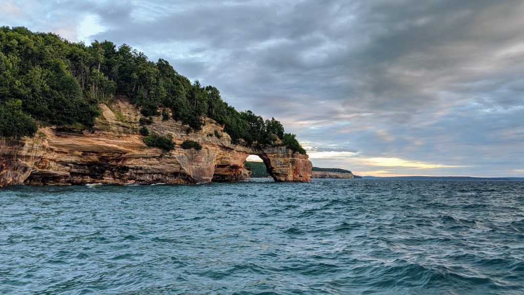 Michigan, Midwest, Pictured Rocks, Lake Superior, Water, Cliffs,