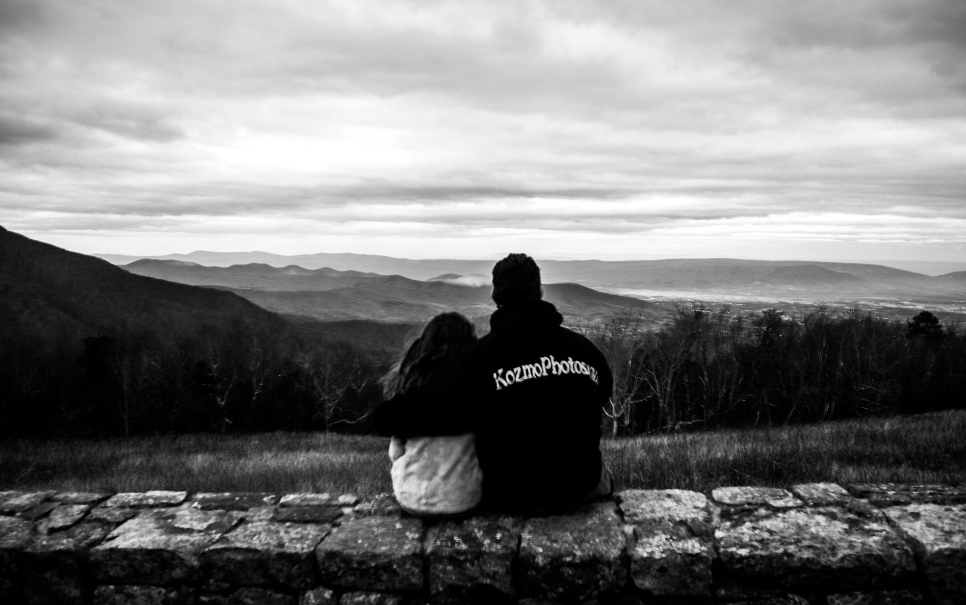 looking out to the mountains, Daddy and daughter, KozmoPhotos.com, Skyline Drive