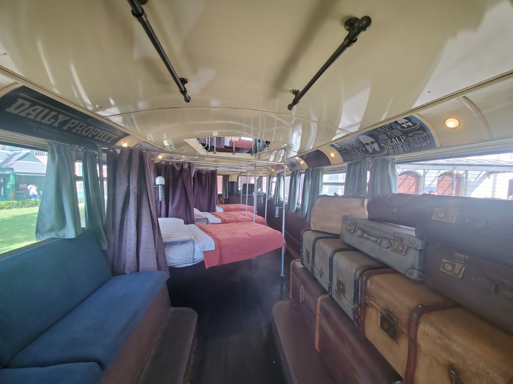 Universal Studios Orlando, Diagon Alley, Wizarding World of Harry Potter,  Knight Bus, 