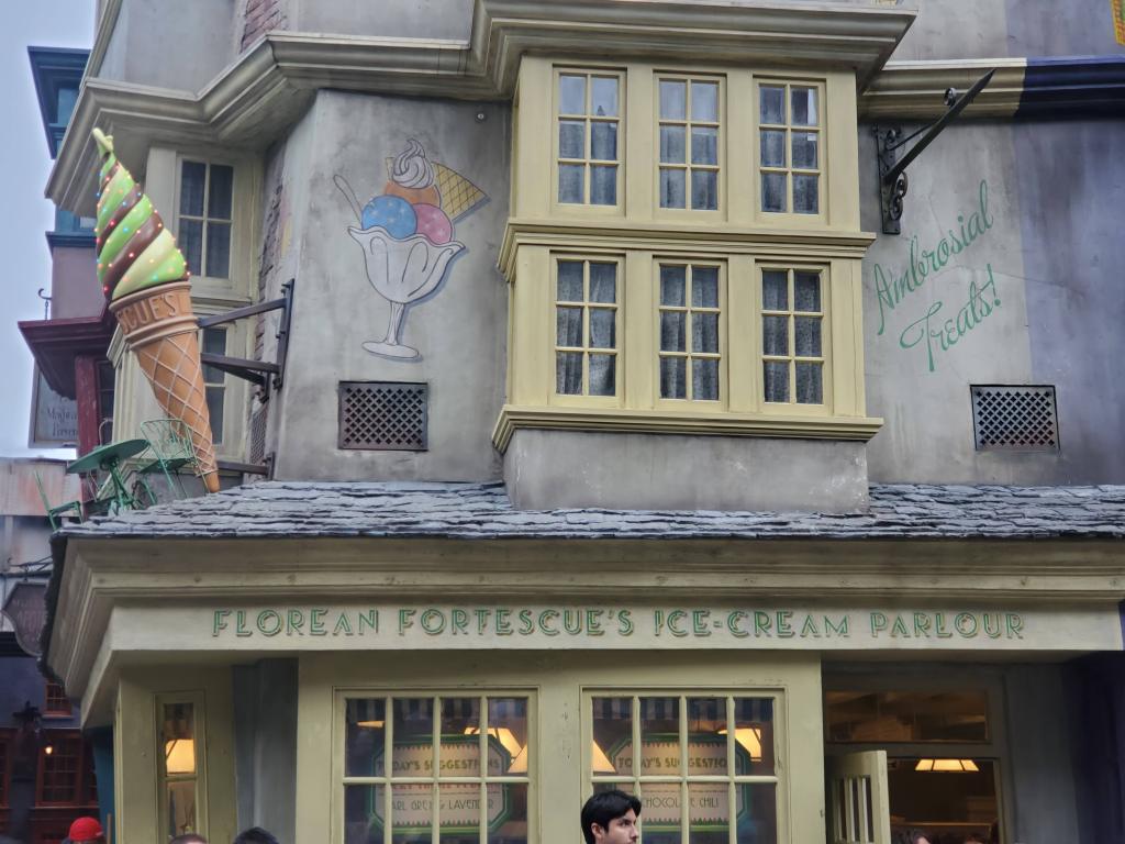 Universal Studios Orlando, Diagon Alley, Wizarding World of Harry Potter, Florean Fortesce's Ice-Cream Parlour, Food, 