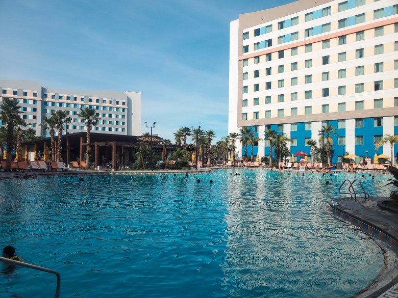 Endless Summer Pool, Universal Resort, Universal Pool