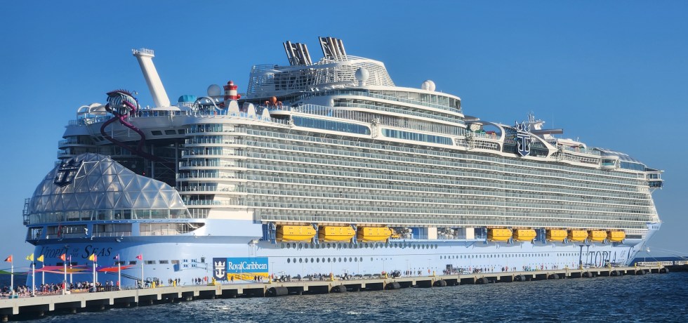 Utopia of the Seas cruise ship, Royal Caribbean